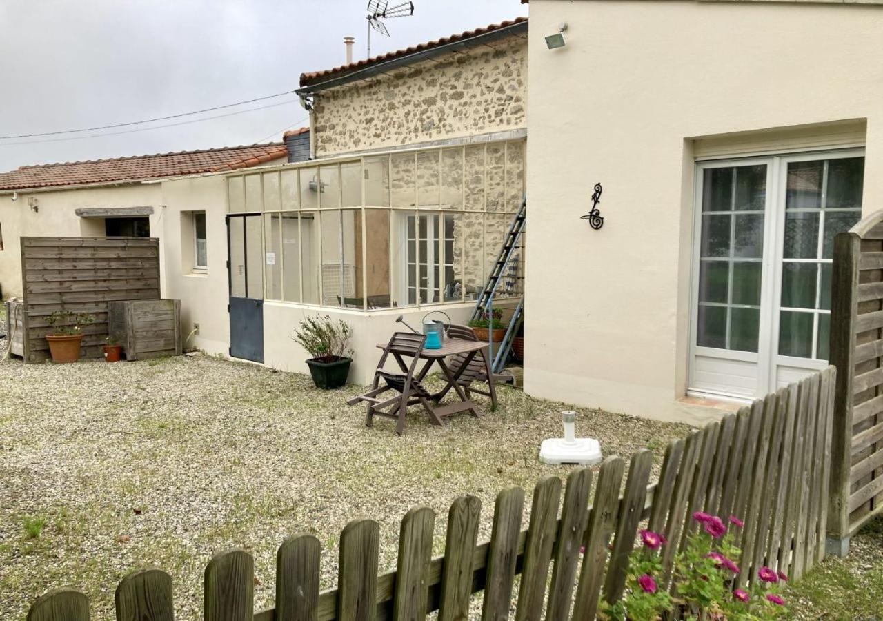 Villa Nantes A La Campagne Pont-Saint-Martin Exterior foto
